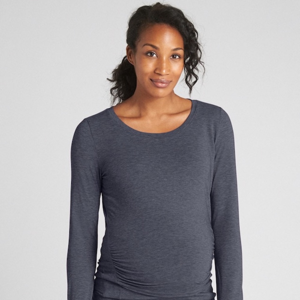 Maternity Top— gapfit